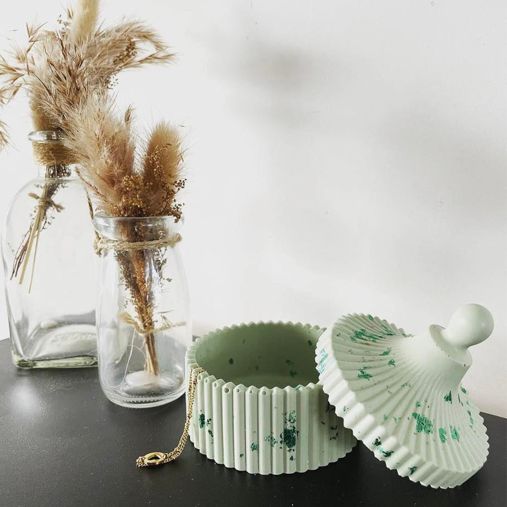 Silikonform für Gießmasse wie Jesmonite AC100 und Keraflott