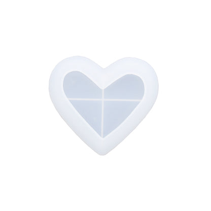 Silikonform zur Herstellung eines herzförmigen Untersetzers mit Gießpulver wie Jesmonite, Keraflott und Raysin.