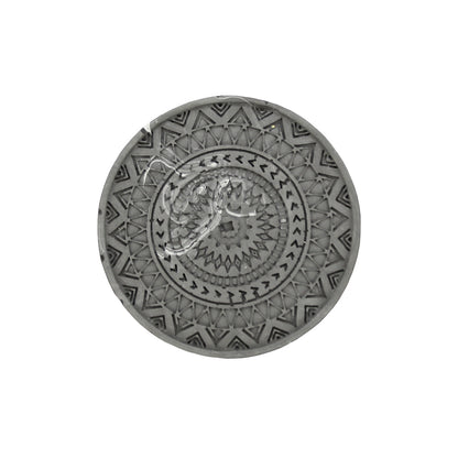 Silikonform zur Herstellung von einem Mandala Untersetzer mit Gießpulver wie Jesmonite, Keraflott und Raysin.